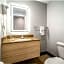 Travelodge Inn & Suites by Wyndham Bell Los Angeles Area