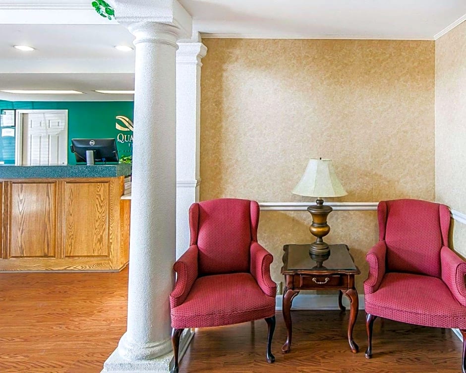 Quality Inn Oak Ridge