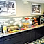 Guesthouse Inn & Suites Lexington