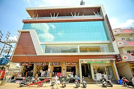 Hotel City Centre Latur