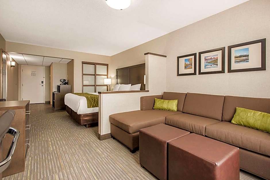 Comfort Inn & Suites