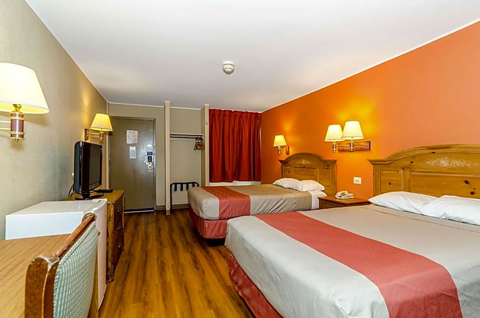 Motel 6-Newark, DE