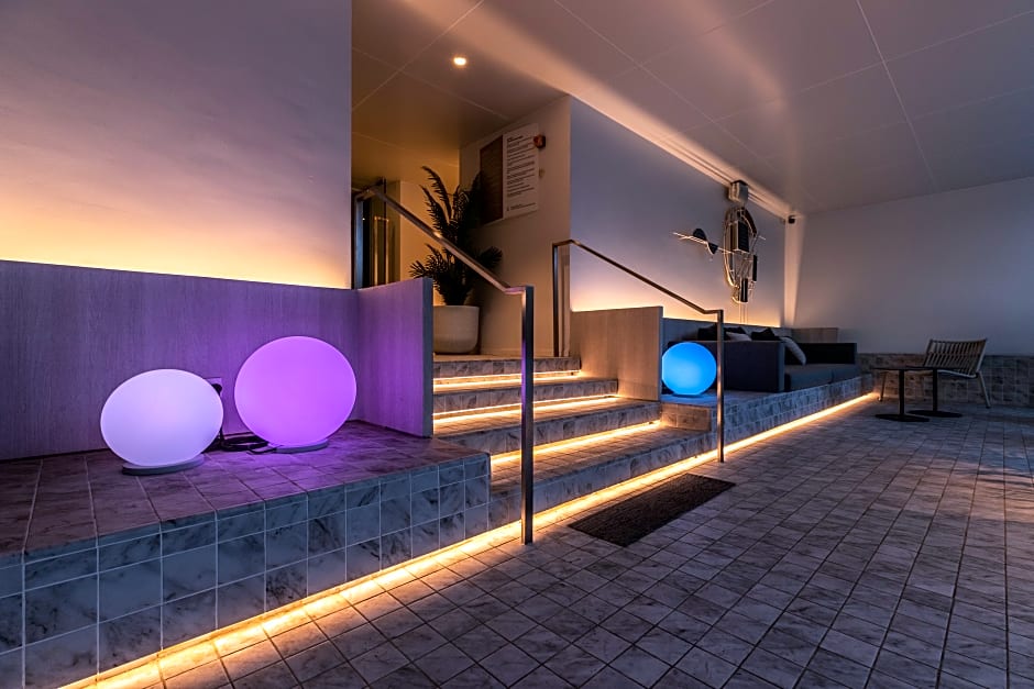 Shama Yen-Akat Bangkok