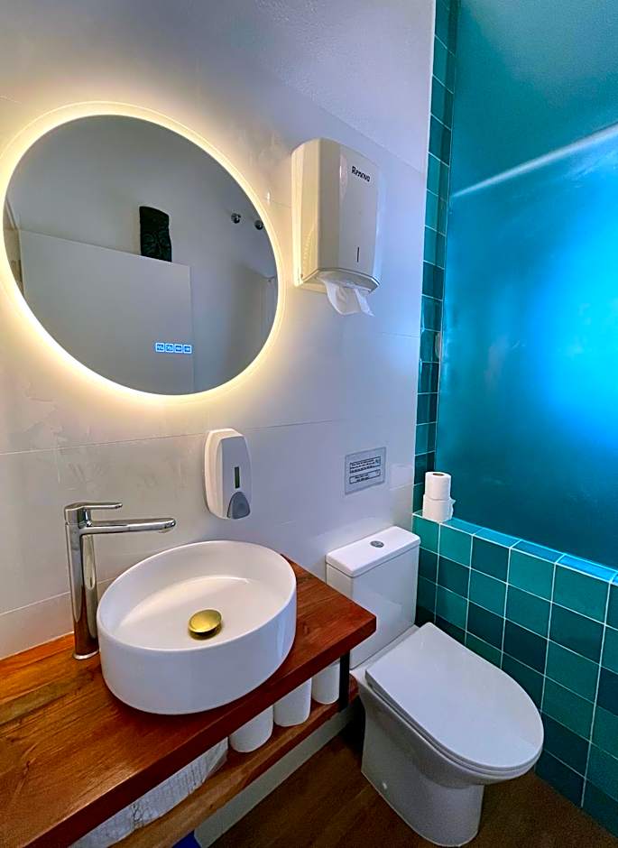 Native Surfhouse