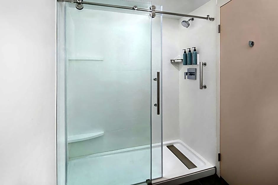 Courtyard by Marriott Chesapeake Greenbrier