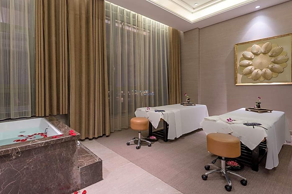 Crowne Plaza Hotel Lanzhou By IHG