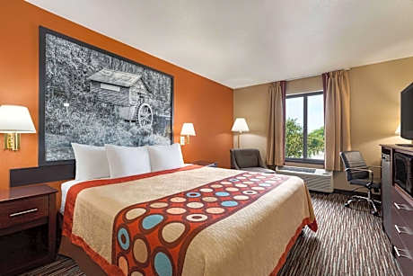 King Room - Non-Smoking