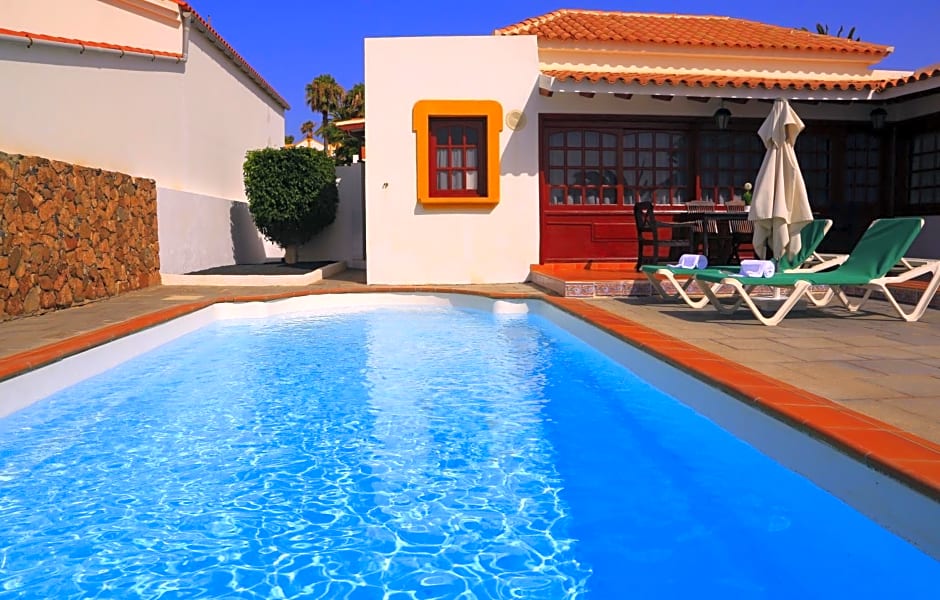 Vip Villas - Caleta Dorada