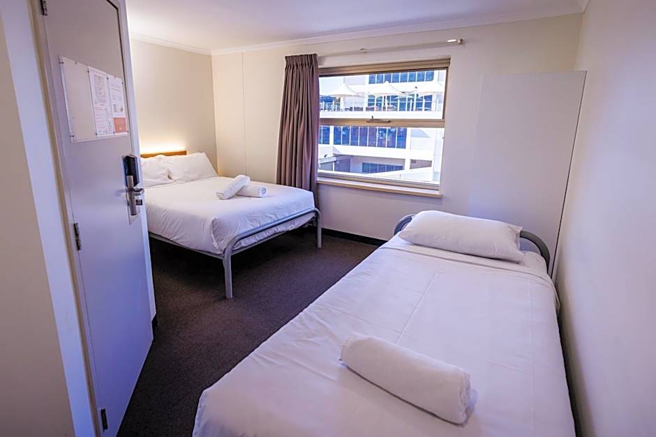 YHA Adelaide Central