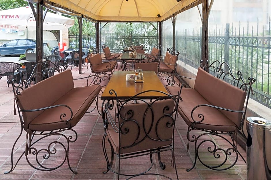 Family Hotel Pautalia