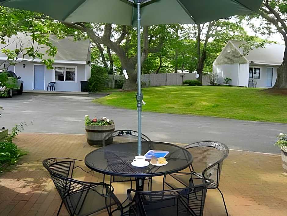 Skaket Beach Motel