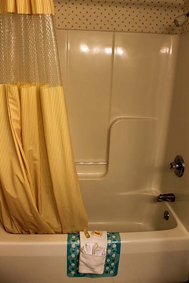 Days Inn by Wyndham Grayling