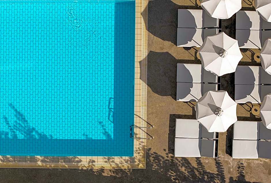 Pefkos City Hotel
