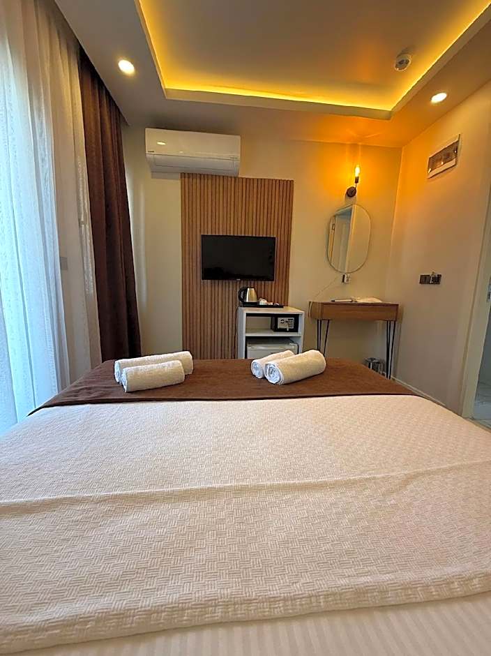 Royal Dream's Hotel