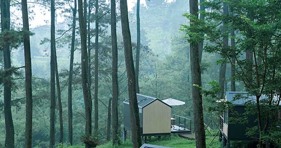 Bobocabin Pacet, Mojokerto