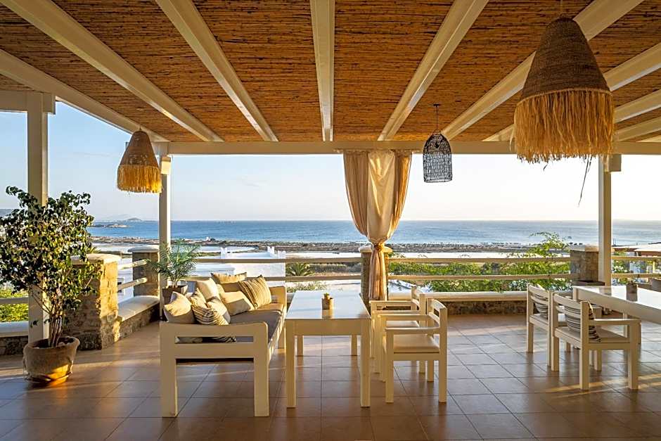 Kavuras Village Hotel & Suites