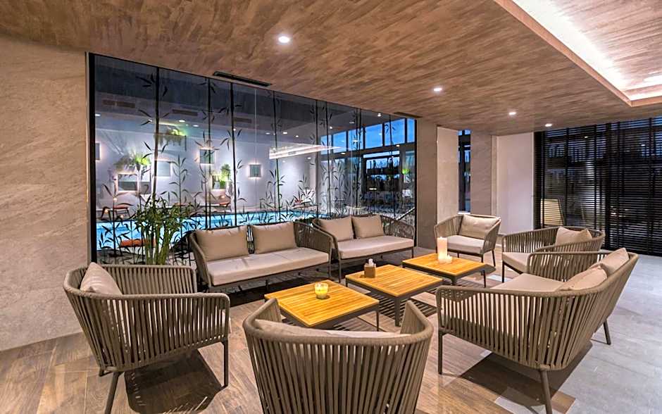 Mövenpick Hotel du Lac Tunis