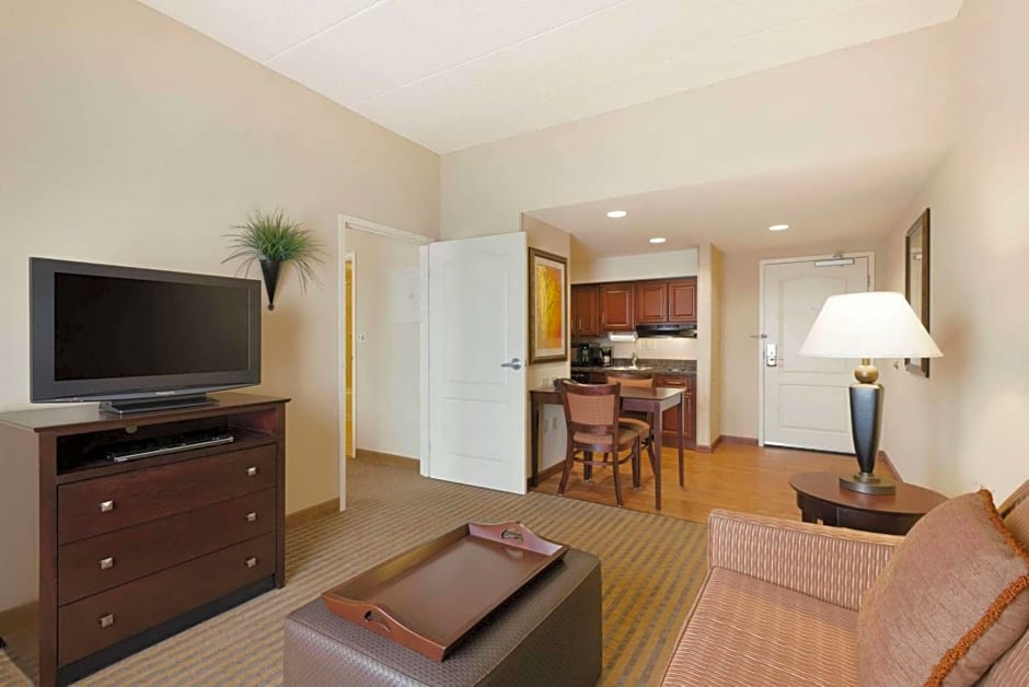 Homewood Suites by Hilton Minneapolis/St Paul New Brighton