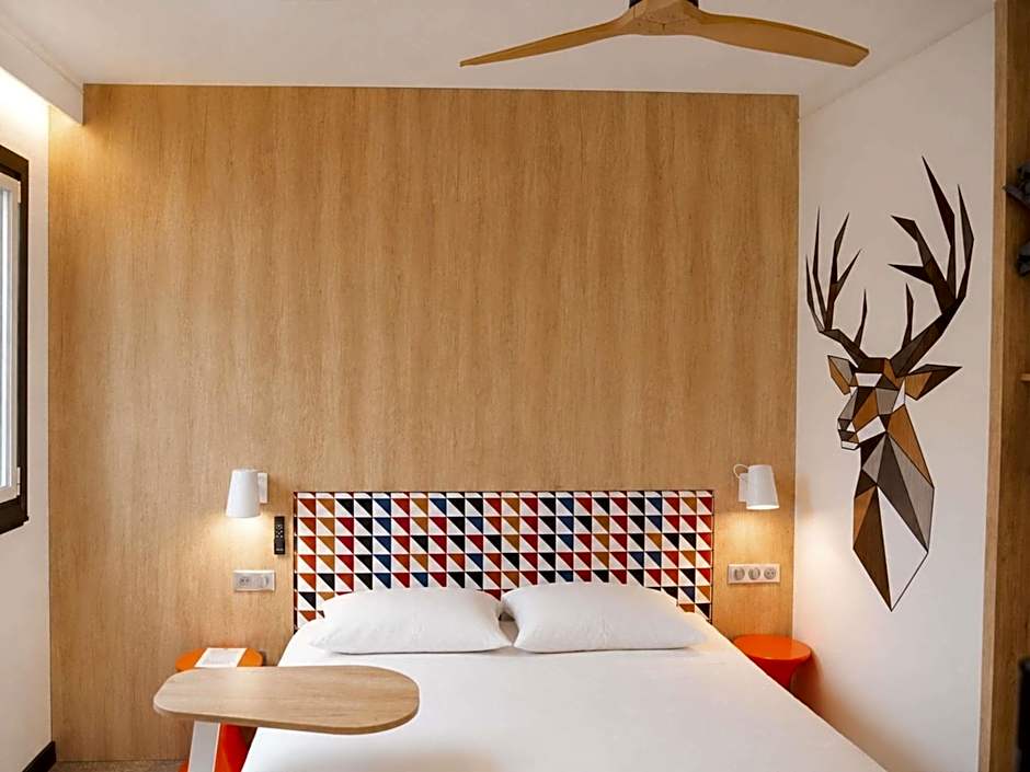ibis Styles Caen Centre Historique