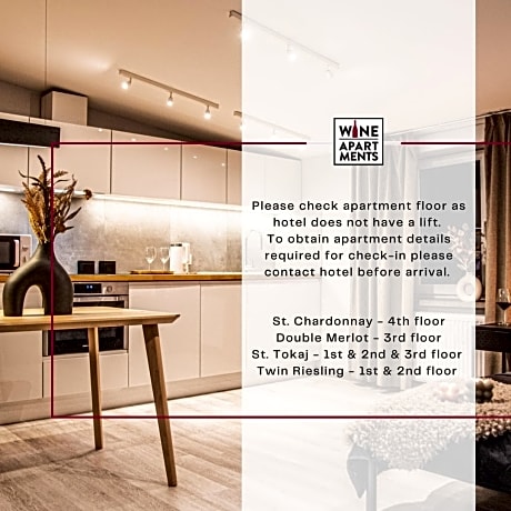 Studio Chardonnay kitchenette 4th floor no lift