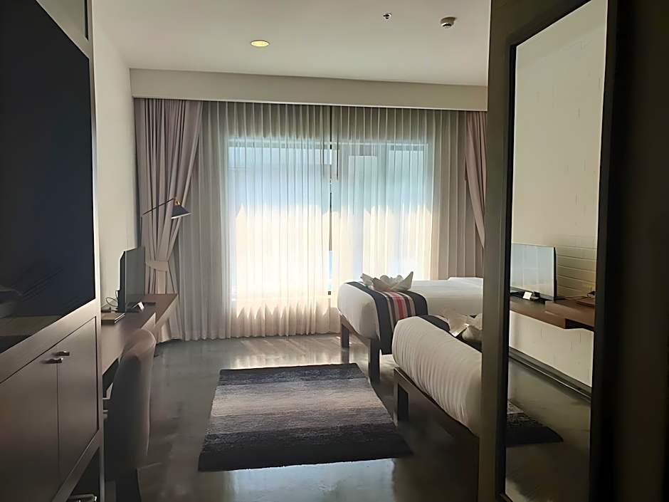 NAI YA Hotel