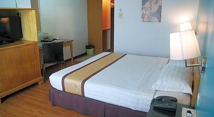 Tang Dynasty Bay Hotel Sepanggar