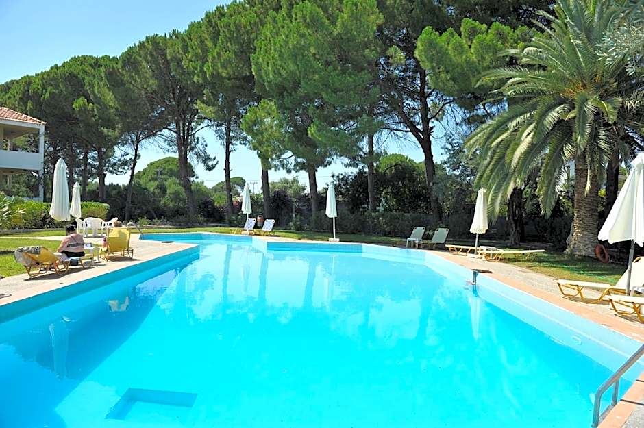 Niki Hotel Apartments