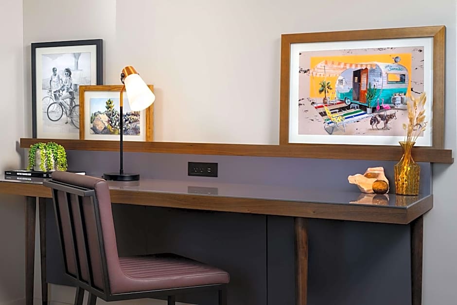 Canopy By Hilton Scottsdale Old Town