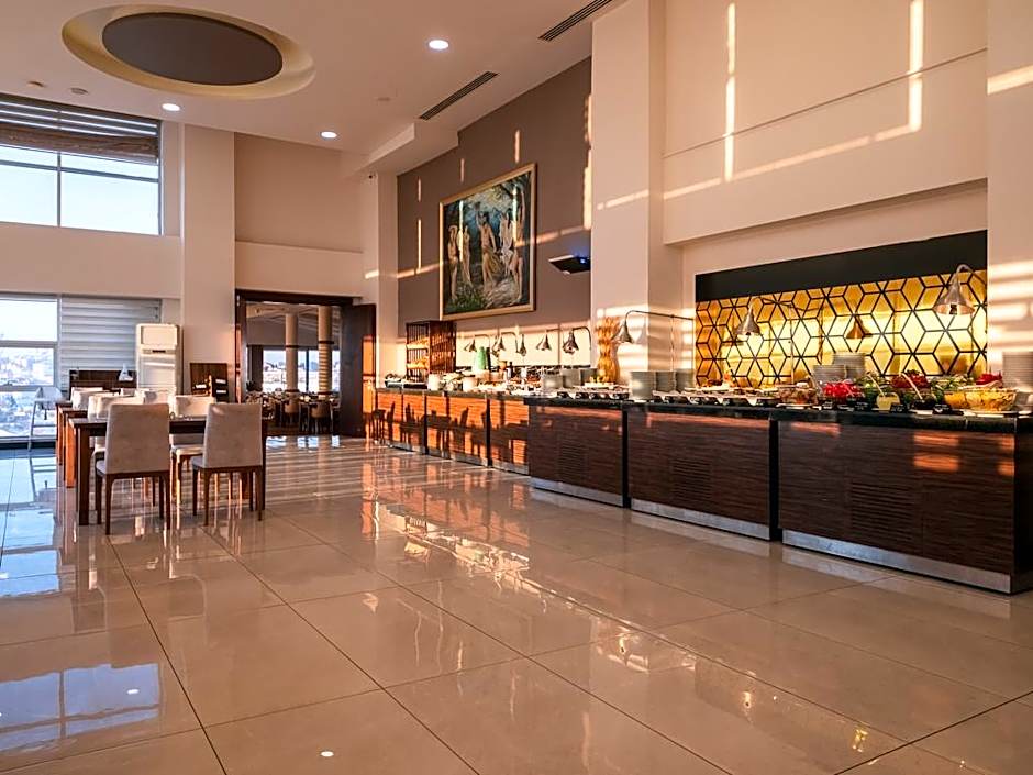 Parion Hotel