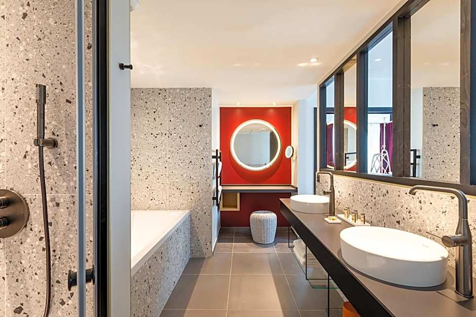 Renaissance Bordeaux Hotel