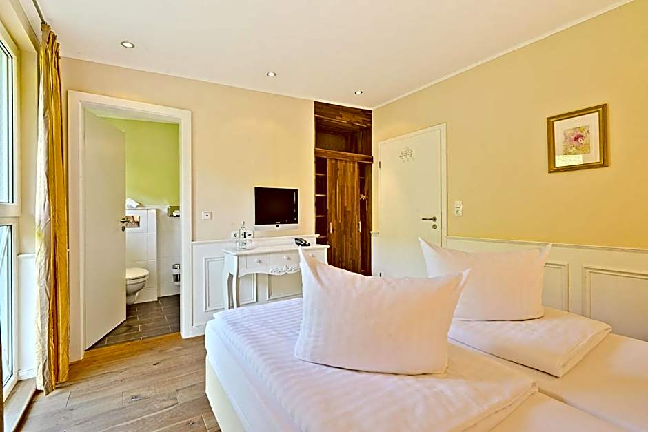 Hotel Weinberg-Schlößchen