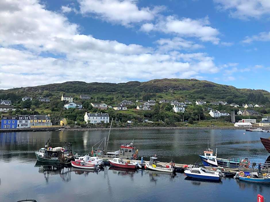 Islay Frigate Hotel