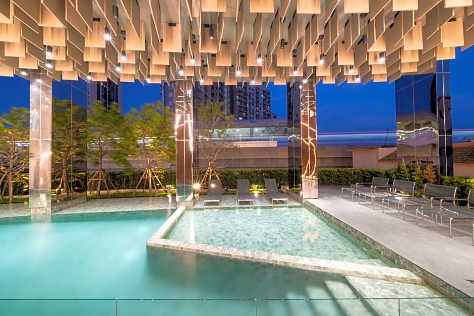 Oakwood Suites Tiwanon Bangkok