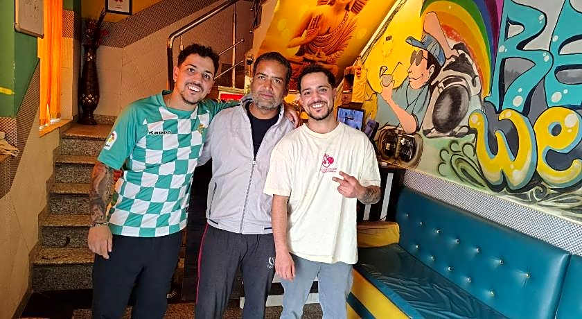 Bedweiser Backpackers Hostel