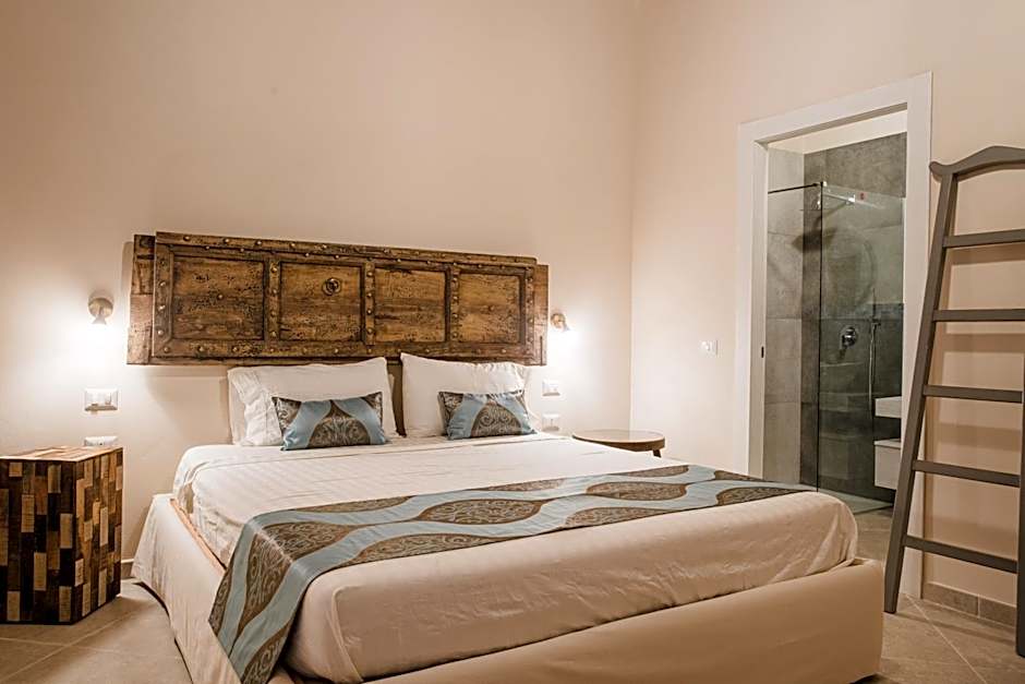 Photo 1 of 7 of Deluxe 1 King Bed