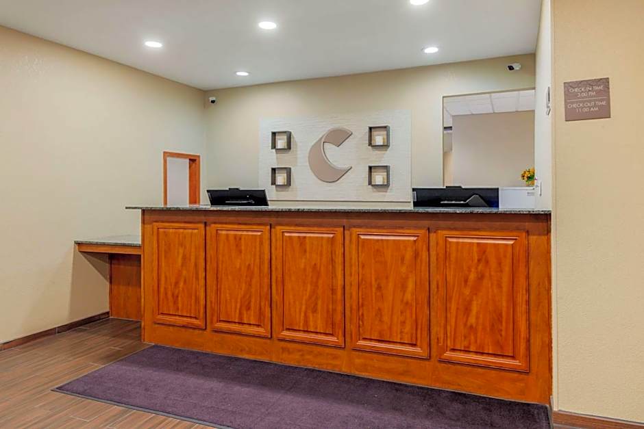 Comfort Suites Johnson Creek
