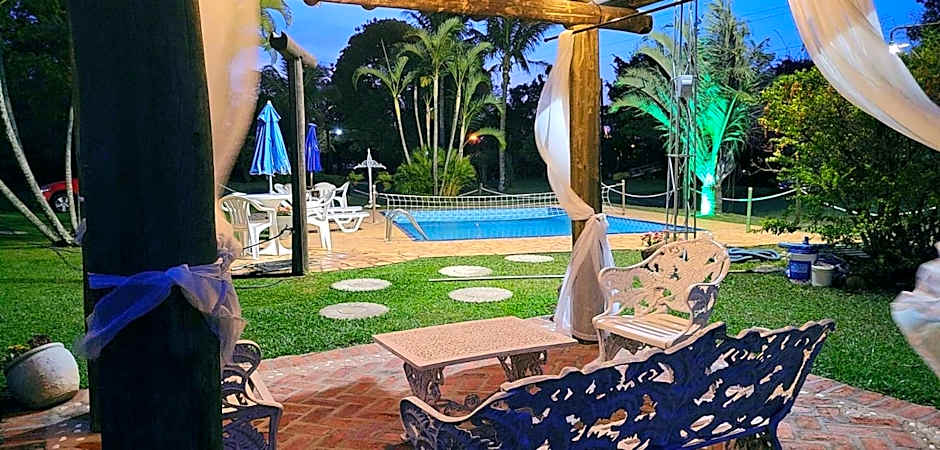 Chácara Kioski - Suítes e Cabanas