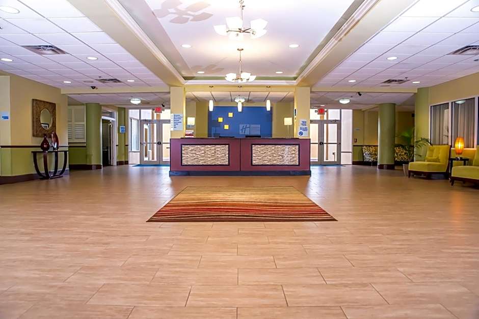 Holiday Inn Express Hotel & Suites Cocoa By IHG