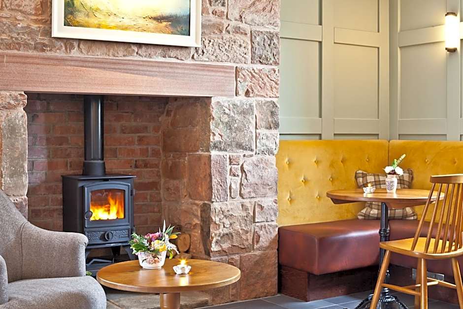 Pentonbridge Inn - Restaurant with Rooms