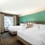 Comfort Suites