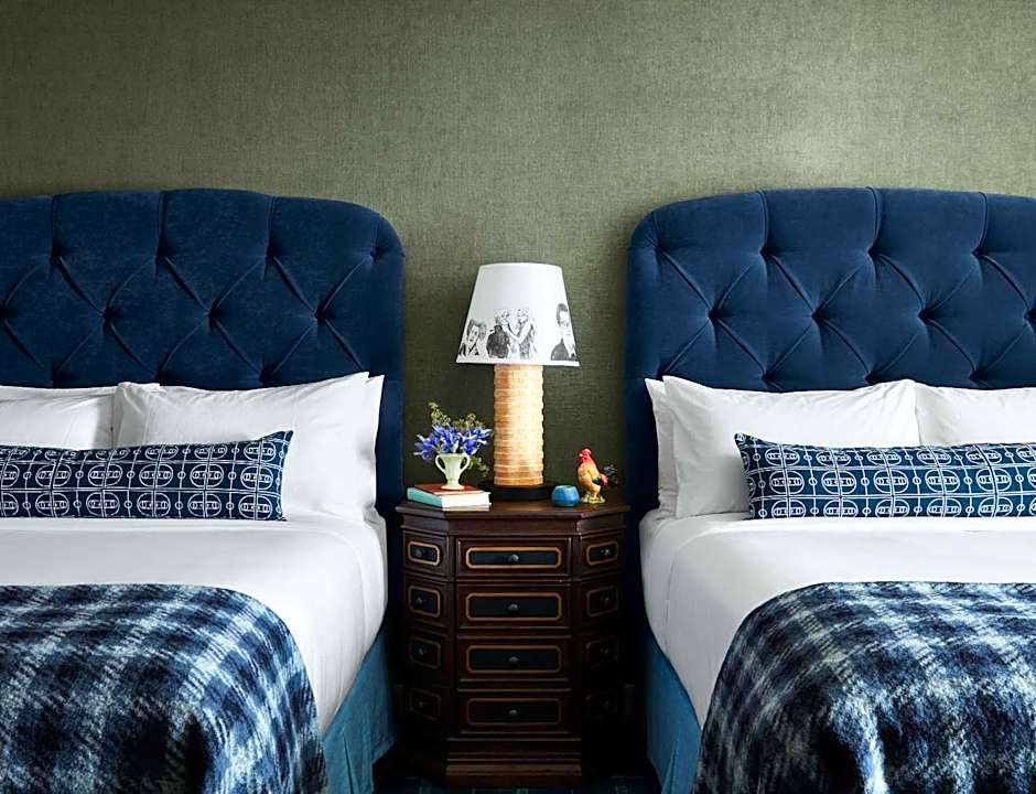 Graduate by Hilton Storrs