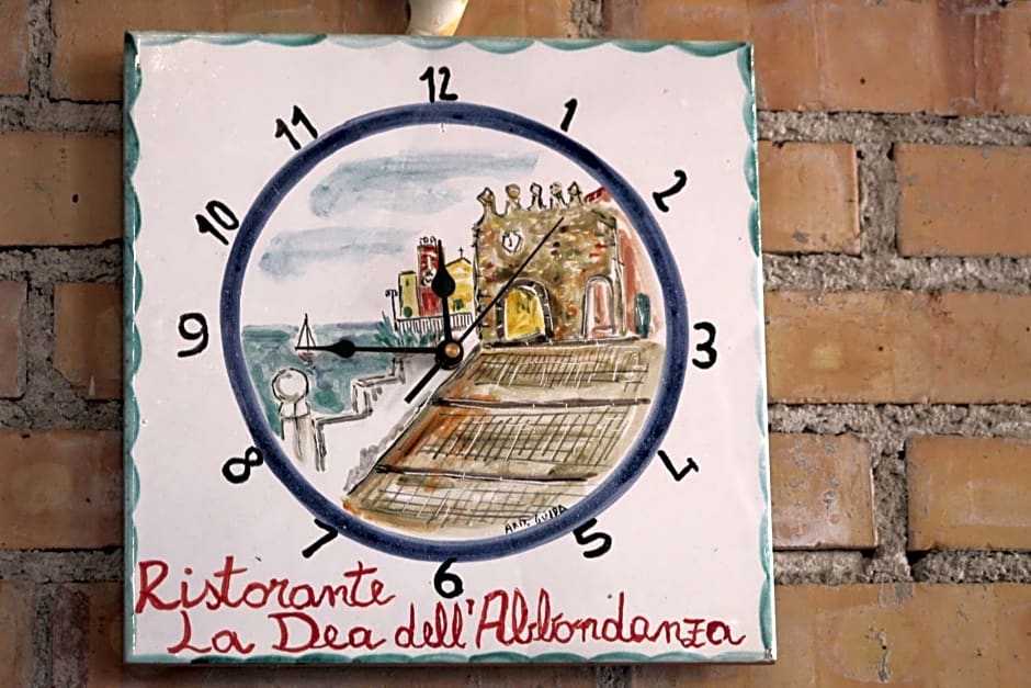 La Dea dell'Abbondanza