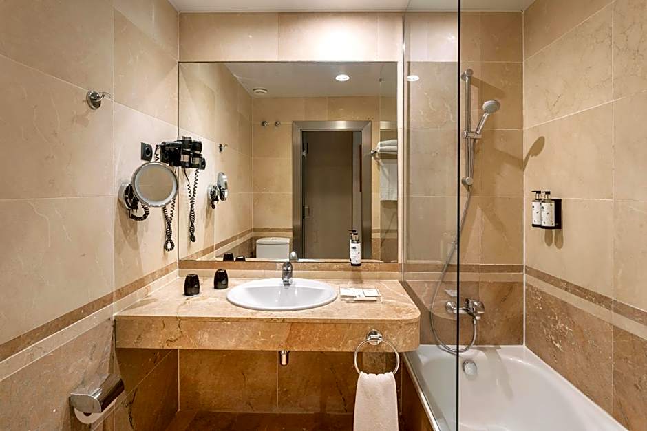 Catalonia Excelsior Hotel