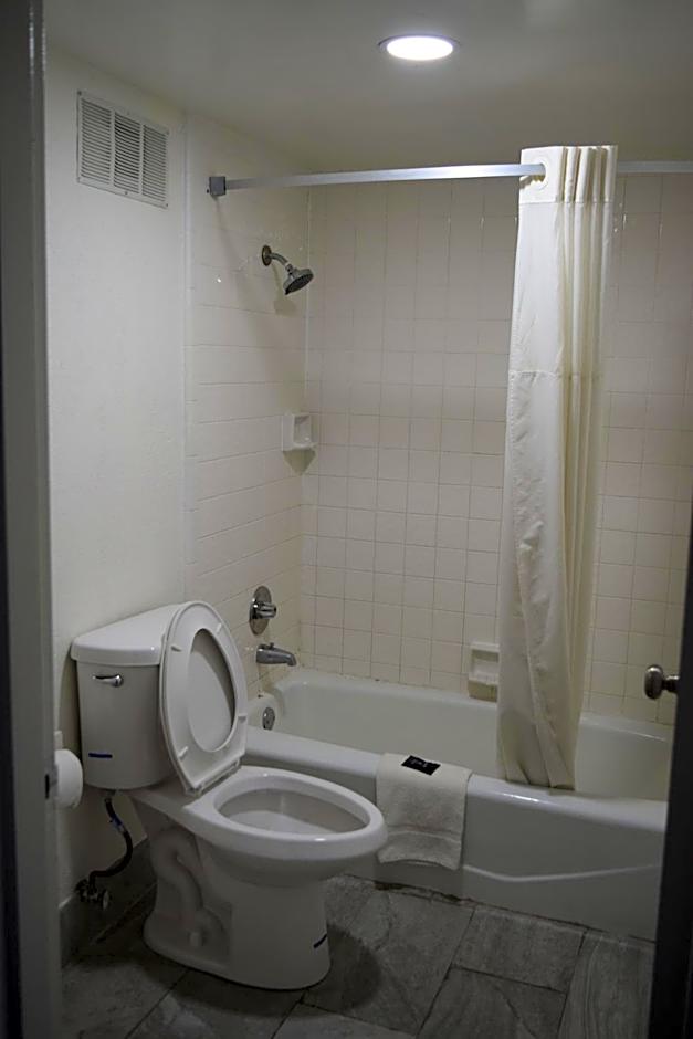 Americas Best Value Inn & Suites/Murfreesboro