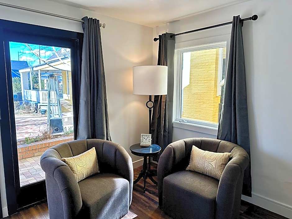 Bespoke Inn Flagstaff