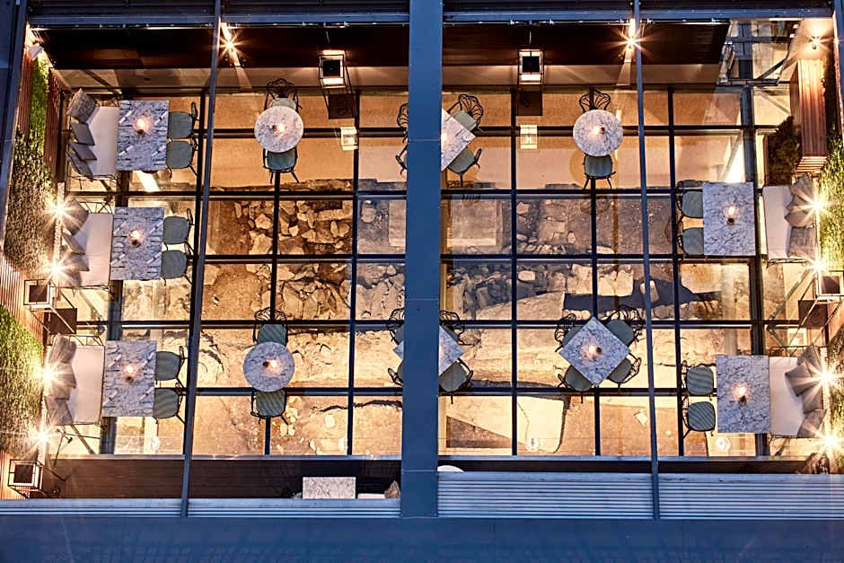 Antigon Urban Chic Hotel - The Leading Hotels of the World