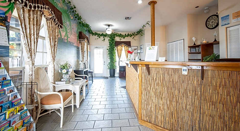 Island Sun Inn & Suites - Venice, Florida Historic Downtown & Beach Getaway