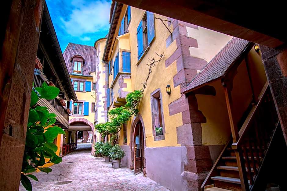 Hôtel De La Couronne