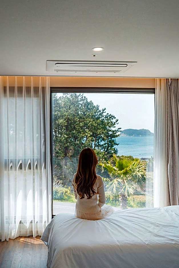 Hotel Seogwipean