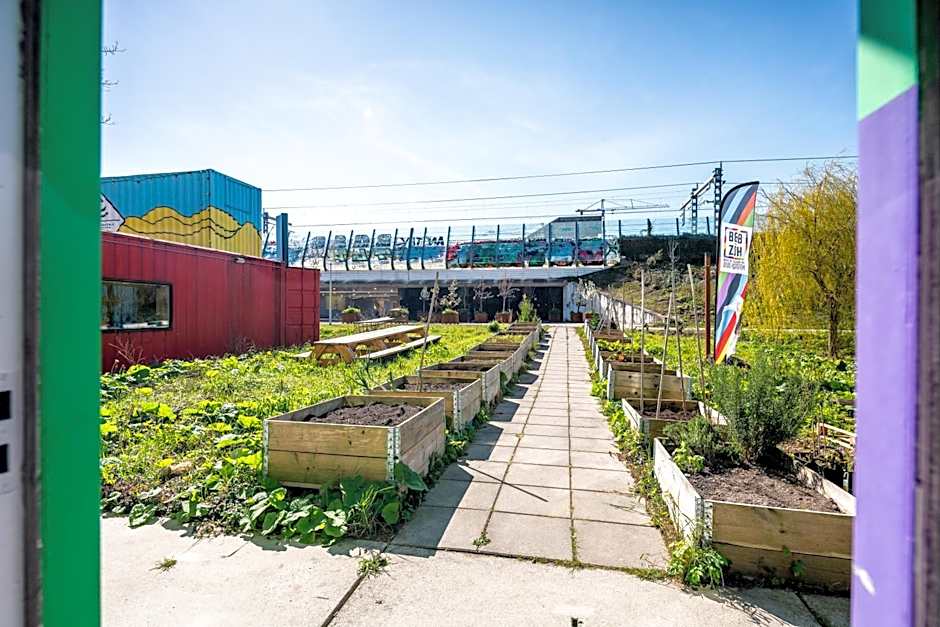 Apartment Hotel Zuid Oost Heesterveld BnB ZOH